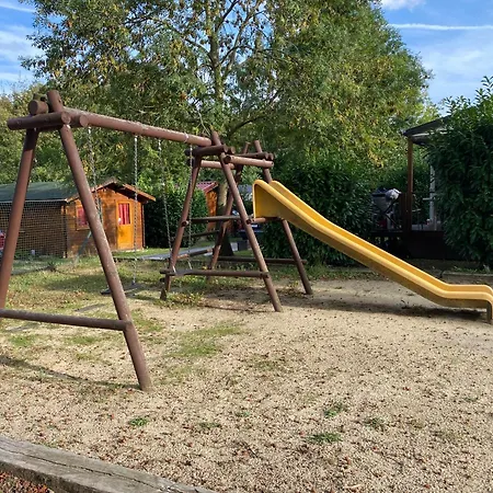 Camping Mobil-home 3 *